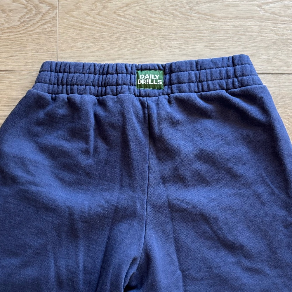 daily drills navy blue wide leg sweatpants - Picture 5 of 5